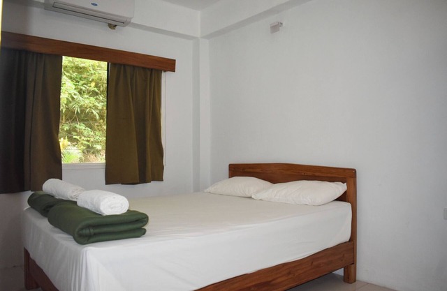 One-bedroom apartment close to town-center