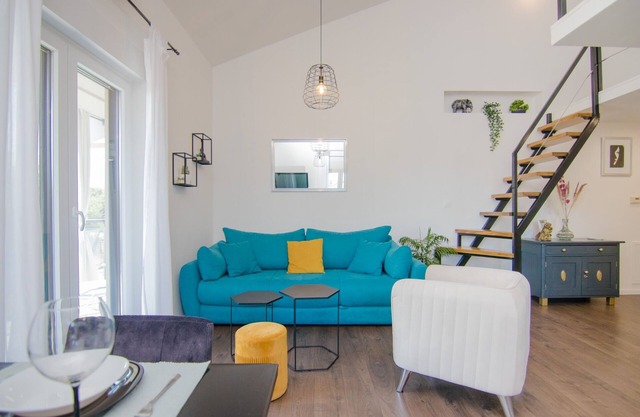 Apartamento de una habitación con un balcon Milovcici, Krk (A-19352-b)