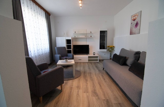 Apartamento de una habitación con una terraza Lipovača, Plitvice (A-17657-a)