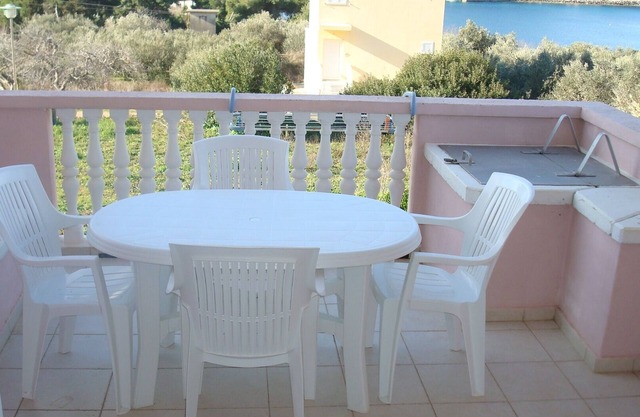 Apartamento de una habitación con terraza y vista al mar Bahía Soline, Dugi otok (A-448-a)