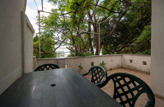 Apartamento de una habitación en la playa Vidalici, Pag (A-6519-b)