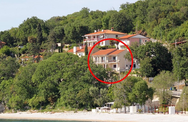 One bedroom apartment en la playa Medveja, Opatija (A-3430-c)