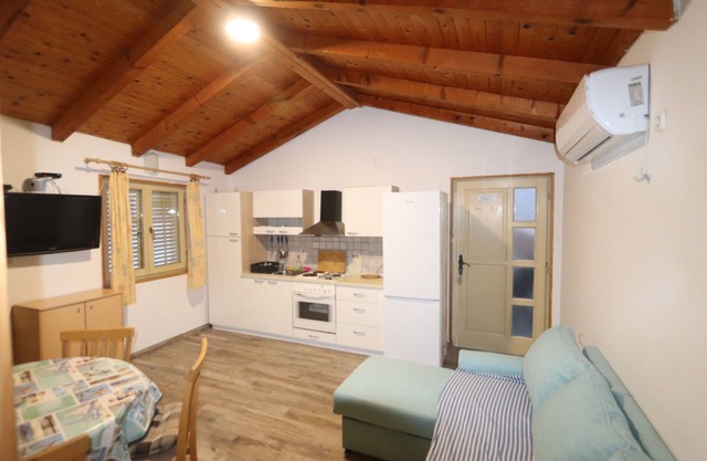 Apartamento de una habitación con terraza y vista al mar Borje, Peljesac (A-12507-a)