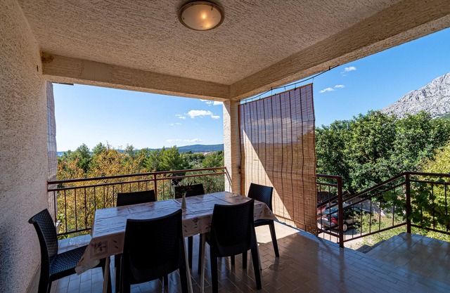Apartamento de una habitación con terraza y vista al mar Orebic, Peljesac (A-10178-a)