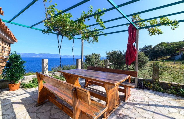 Apartamento de una habitación con terraza y vista al mar Duga Luka (Prtlog), Labin (A-2335-c)