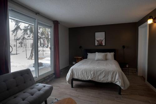 One Bedroom Condo Near Whyte Ave