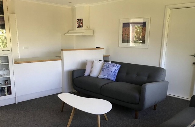 Unidad de un dormitorio en Camberwell. Aparcamiento en la calle.