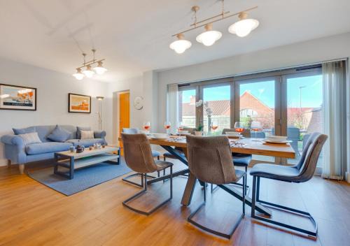 One Brightwell Close