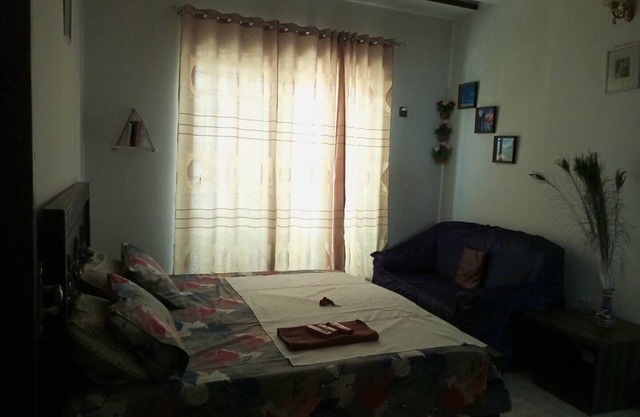 One Luxury & Comfortable Bed Room