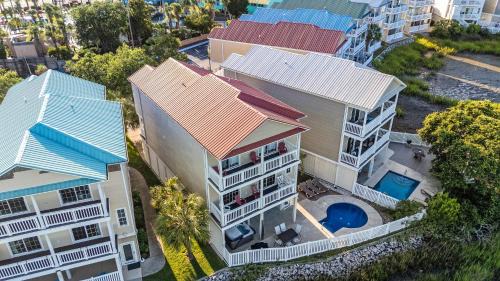 ONE More Cherry on Top - 5BR-4BA Marshfront- Heated Pool, Hot Tub, Elevator, Sleeps 14