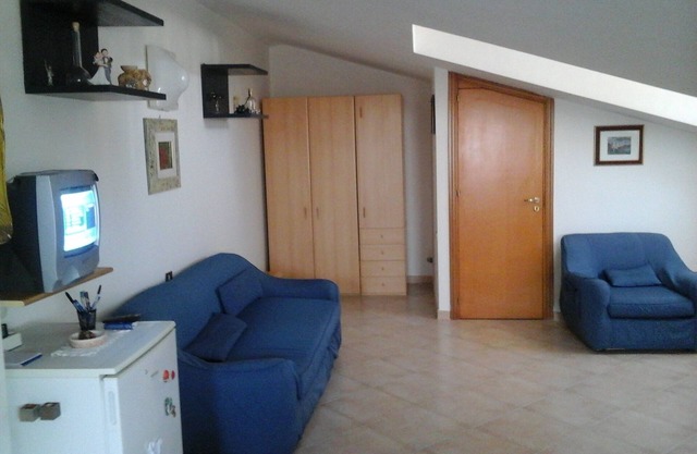 APARTAMENTO ESTUDIO CON TERRAZA AUTONOMA