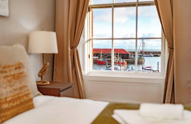 One Shore - Harbourside Townhouse