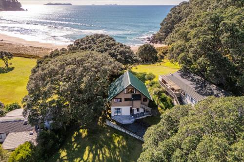 Onemana - Beautiful Beachfront