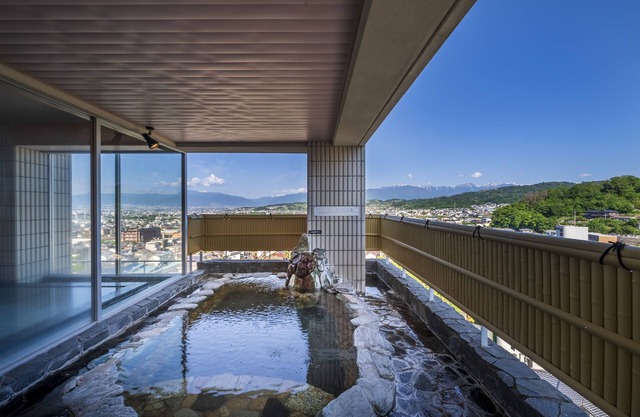 onsen hotel Omoto