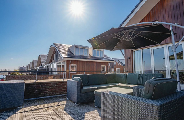 Oostergeest 2 by Interhome