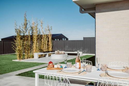Opal - Family Beach House Hawley