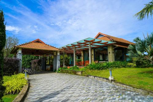 Open Hotel by Olive - Biranji Aqua Reatreat