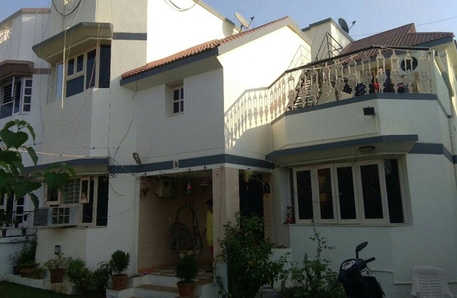 Casa abierta para todos los que vienen alrededor del mundo.