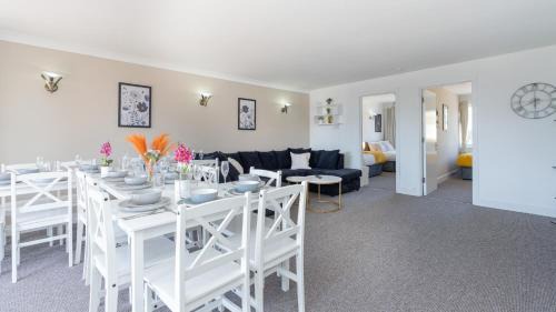 Open Mind Property - Four Bedroom House