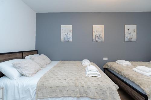 Open Mind Property -8 Guests, 4Beds & Free Parking