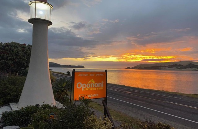 Opononi Lighthouse Motel