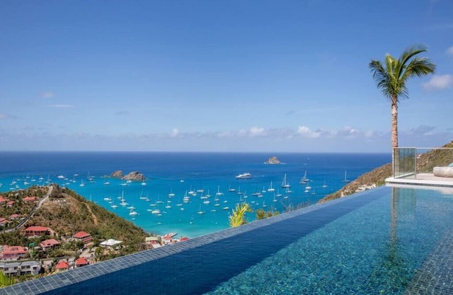 Opulent D'Zir - Vistas impresionantes y piscina infinita