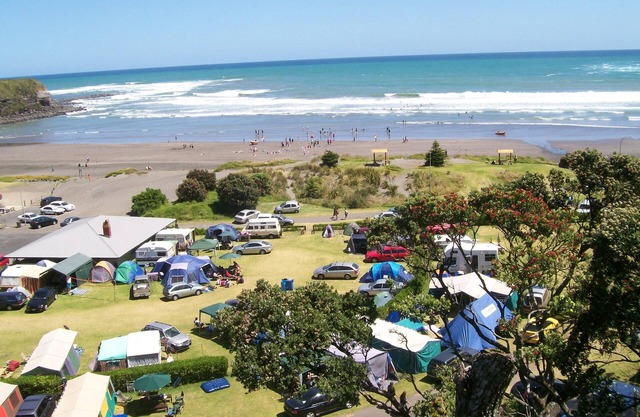Opunake Beach Kiwi Holiday Park