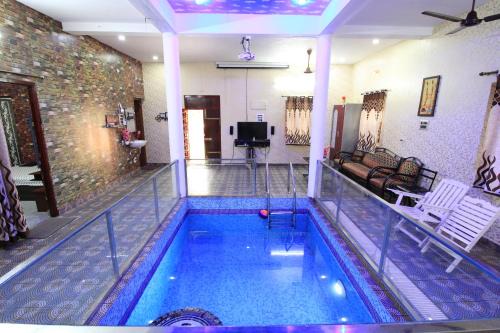 Orange Orchid 6BHK Private Pool Villa