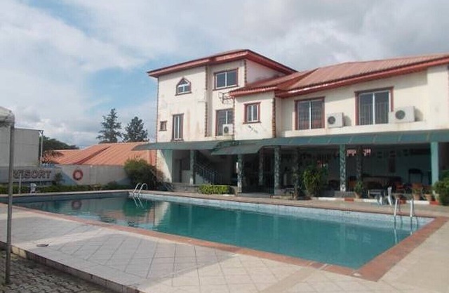 Orange Resort
