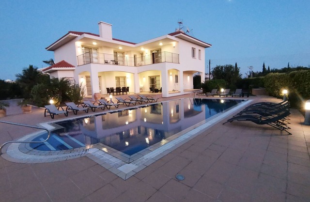 Orchard Blossom Private Villa with Pool