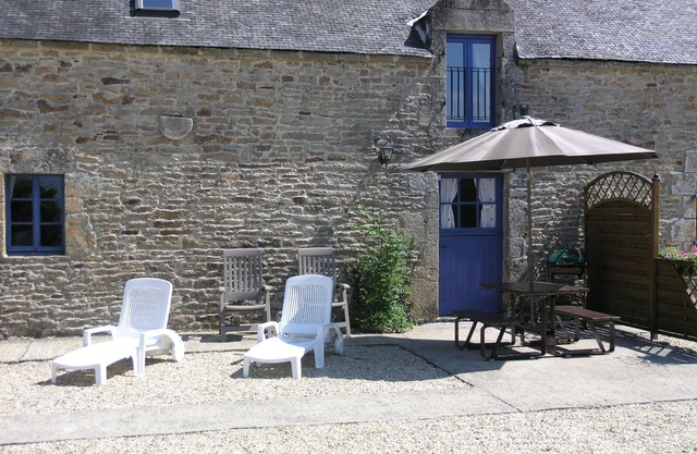 Orchard Cottage, capacidad para 4 personas con piscina compartida con calefacción en precioso entorno rural