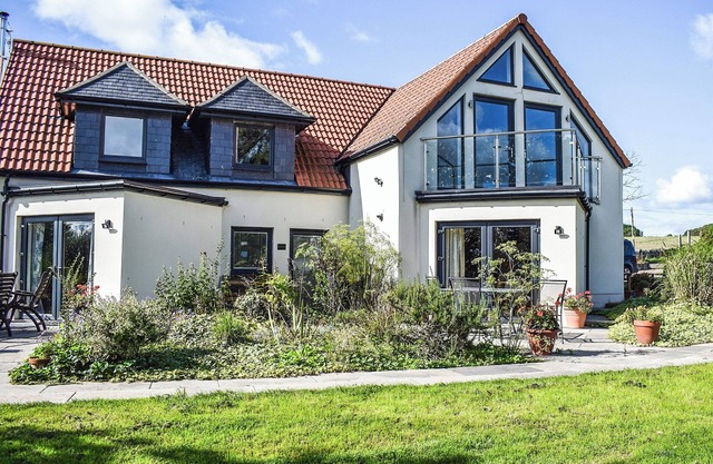 Orchard House - UK40946