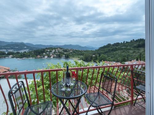 Oreb Dream Apartments - Two Bedroom Apartment with Terrace and Garden View Apartment 5