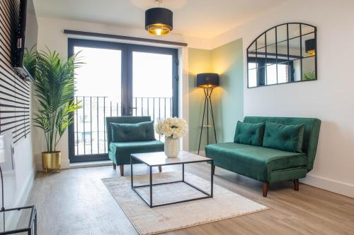 Oriel Suite - Central - Contractors - 6 Beds