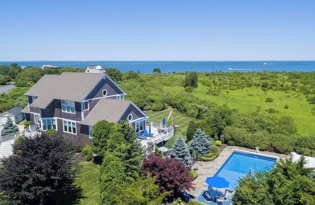 Orient Point 4 Bedroom 4 Bath House with Heated Saltwater Pool