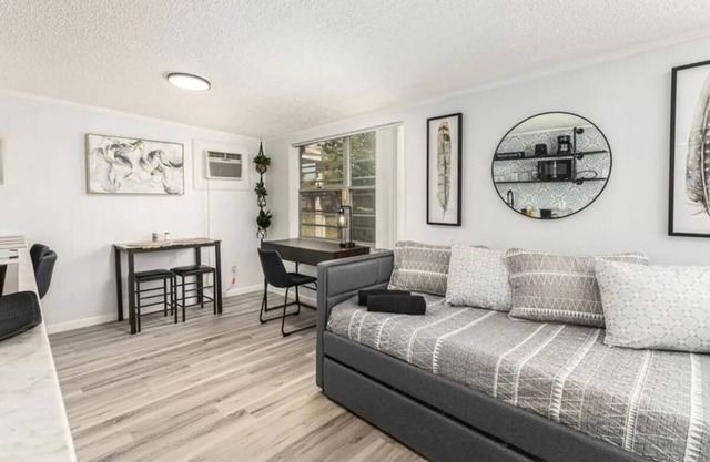 1BR Comfort Stay Pet-Friendly & Wi-Fi Ready