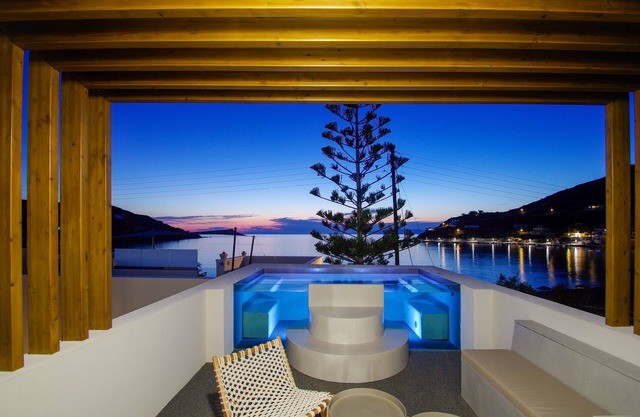 Oro Suites