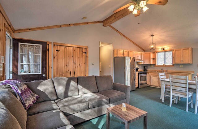 ORV, Snowmobiling & Hunting Cabin on Groomed Trail