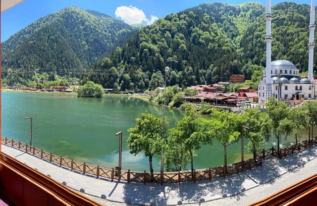 Osmanlı Suite