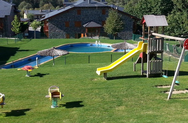 Apartamento con piscina en Osseja capacidad 7