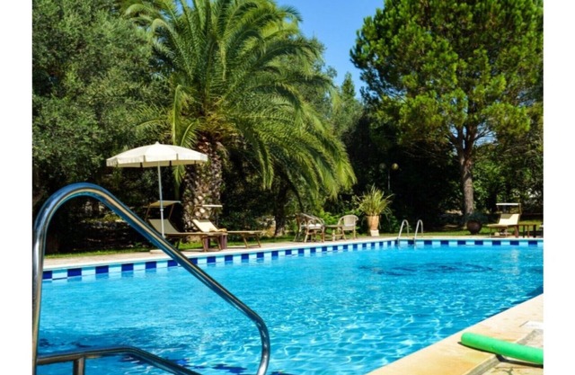 Otranto: ESTATE ESPLENDIDA con piscina y pista de tenis.