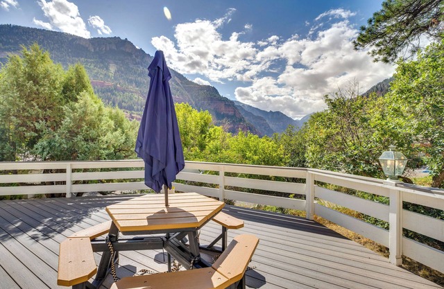 Inicio w / San Juan Mountain Views-2 millas a Ouray!