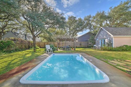 Outdoor Oasis and Grills Ultimate Rockport Home!