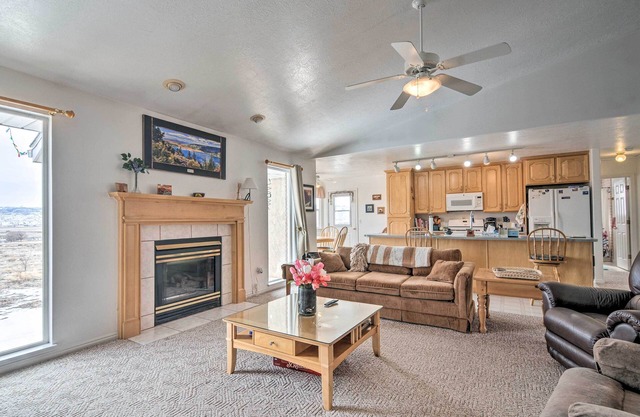 Outdoorsy Utah Paradise w/ Mountain Views!