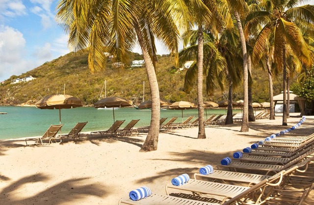 Outstanding Beachfront Amenities & Watersport Activities, Frenchmans Cove 3BR