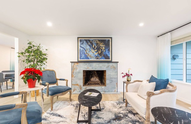 Overlake Rambler: Bellevue Bliss: 3BR Home Minutes from Microsoft BY Betterstay