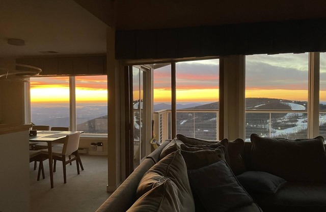 Overlook Penthouse Wintergreen