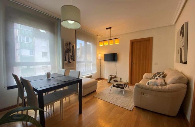 Oviedo Soja City, a minutos del centro VUT-4679-AS