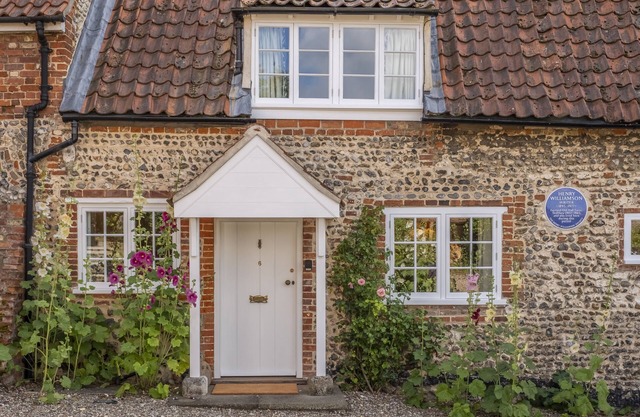 Owl Cottage (S), Stiffkey, Norfolk