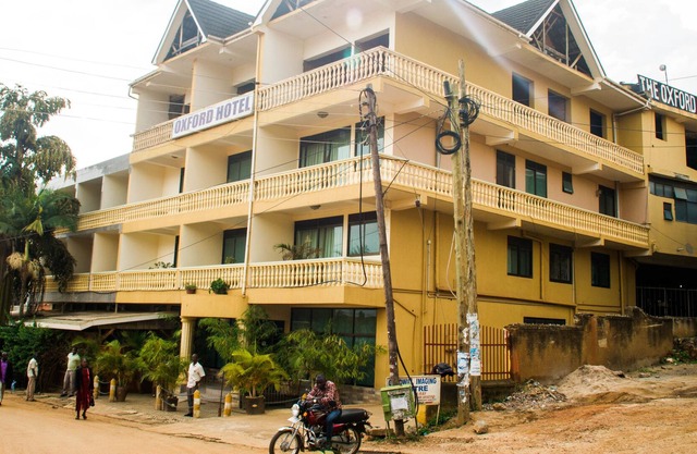 Oxford Royal Hotel